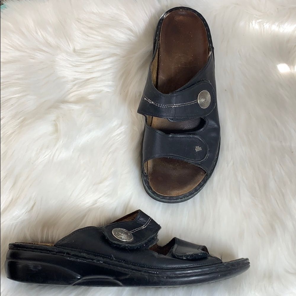 Finn Zanzibar Black‎ Leather Comfort Sandal Sz 40/9